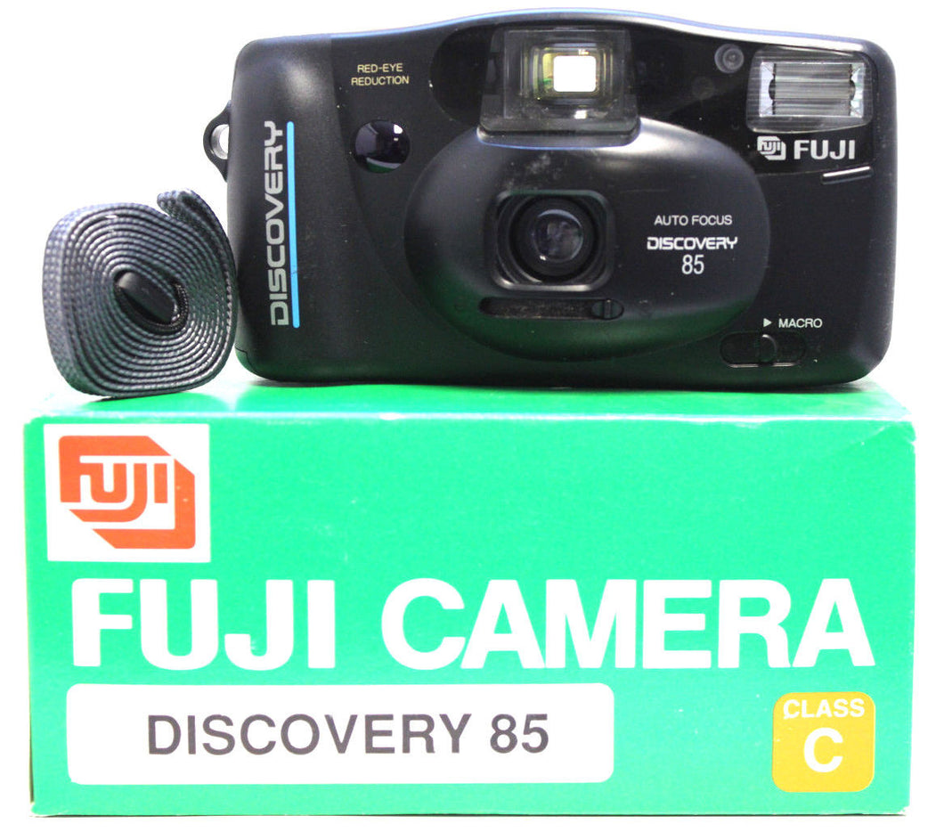 FujiFilm Discovery 85 35mm Camera Auto Focus Flash